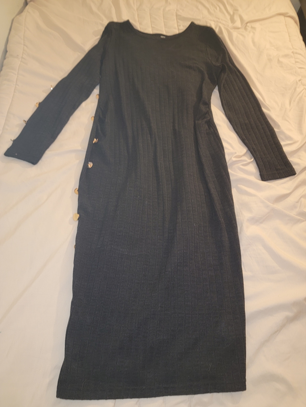 SHEIN Black Ribbed Long Sleeve Button-Accent Midi Dress